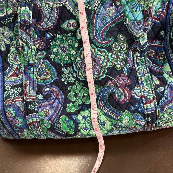 Vera Bradley Large Duffle - Picture 10 of 11